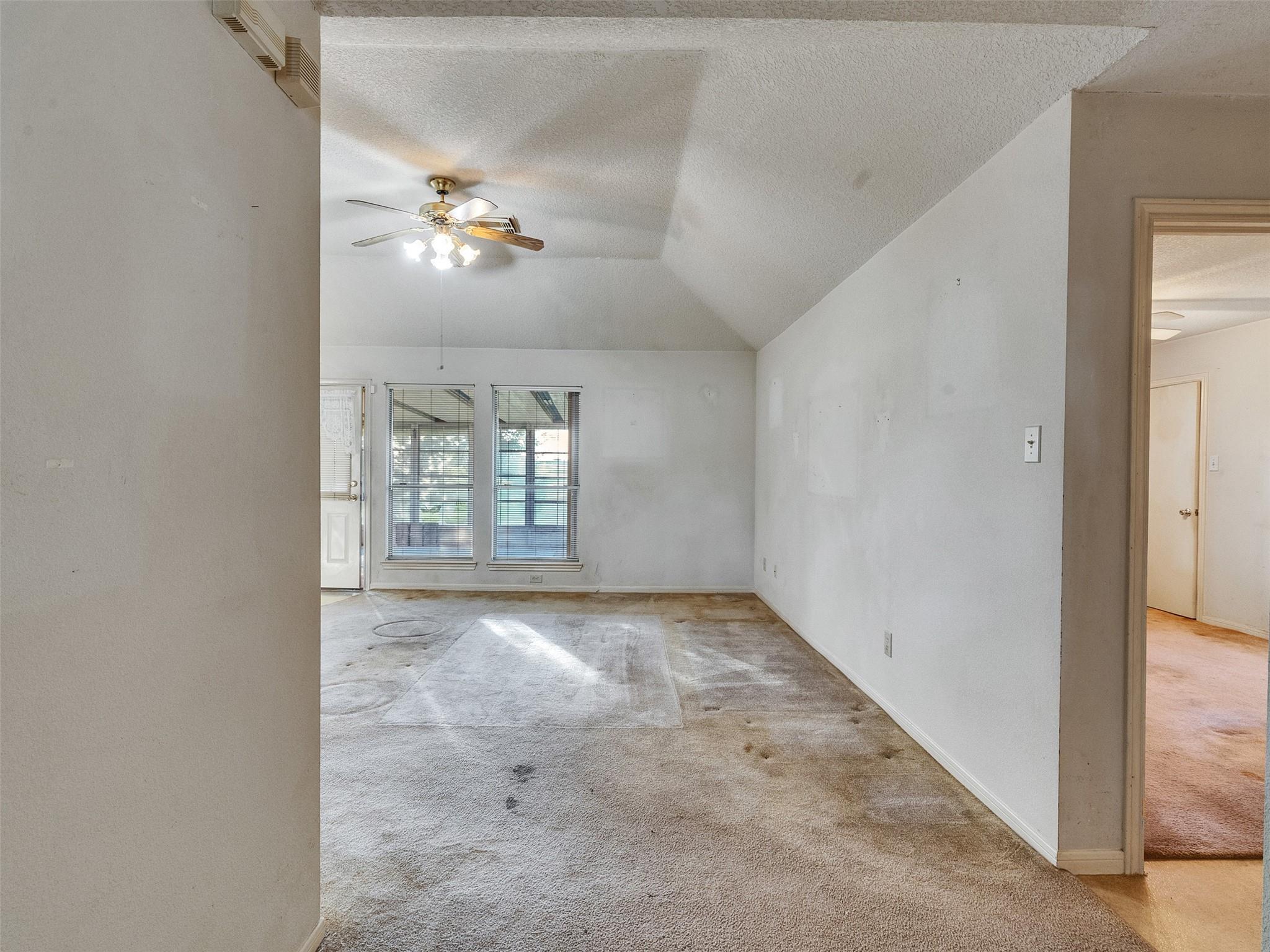 2320 Caroline Street