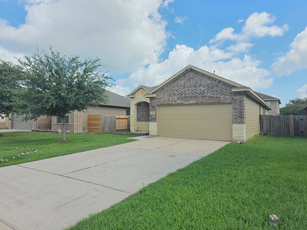 Photo of 12822 Pine Meadows Street, Tomball, TX 77375 (MLS # 56626825)