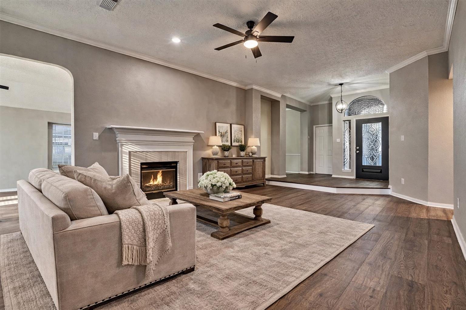 15419 Redbud Leaf Lane