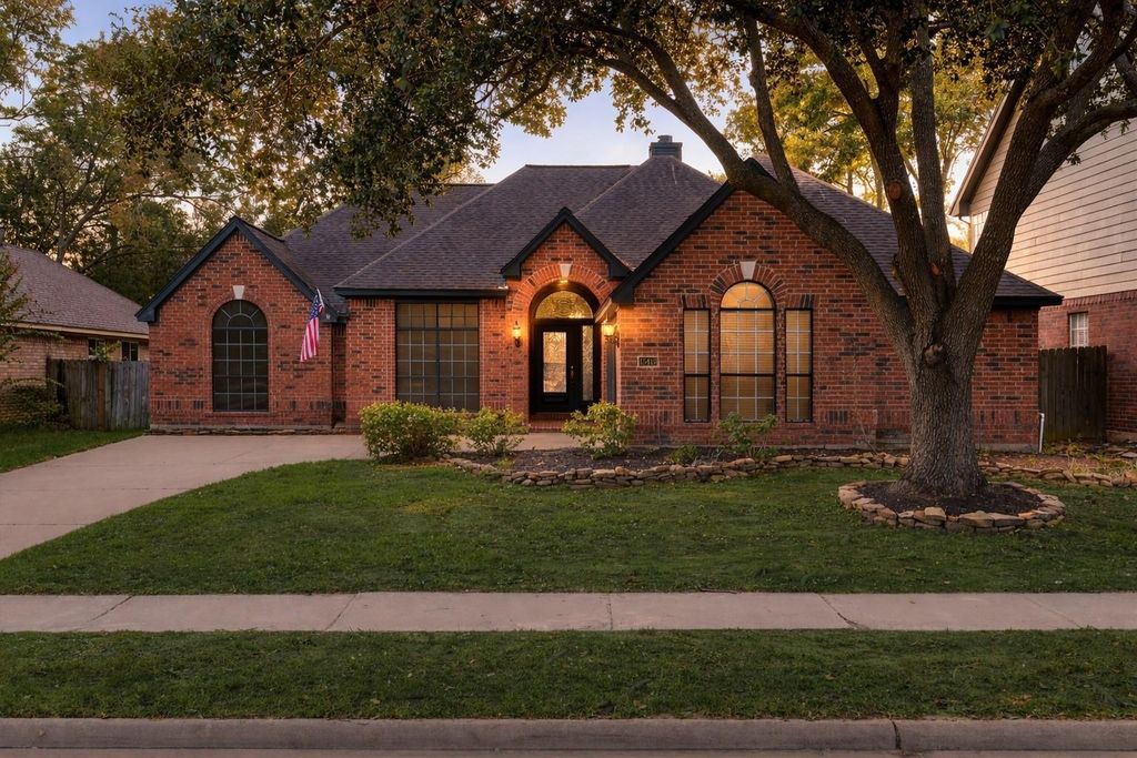 Photo of 15419 Redbud Leaf Lane, Cypress, TX 77433 (MLS # 73921132)