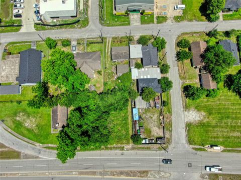 Tiny photo for 2506 Lockwood Drive, Houston, TX 77020 (MLS # 81363604)