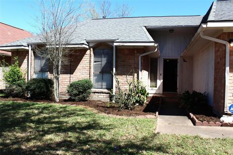 Tiny photo for 14343 Whitecross Drive, Houston, TX 77083 (MLS # 56084549)