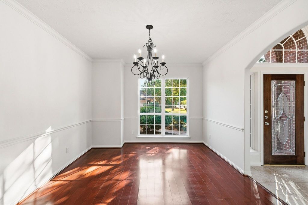 Photo of 6603 Boxwood Bridge, Houston, TX 77041 (MLS # 36265094)