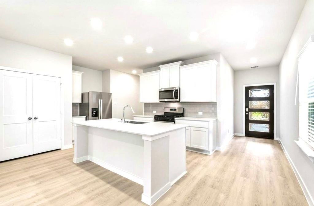 Photo of 32915 Silver Meadow Way, Brookshire, TX 77423 (MLS # 43578107)