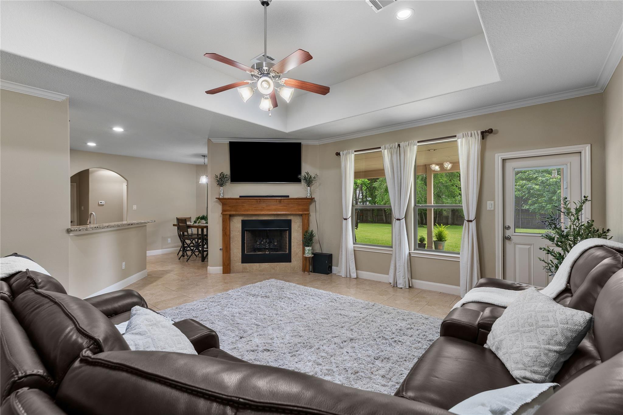 906 Fairbanks Drive