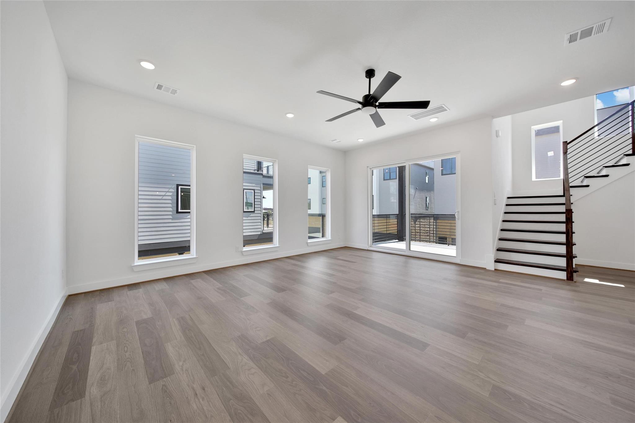 4404 Anthony Court Lane