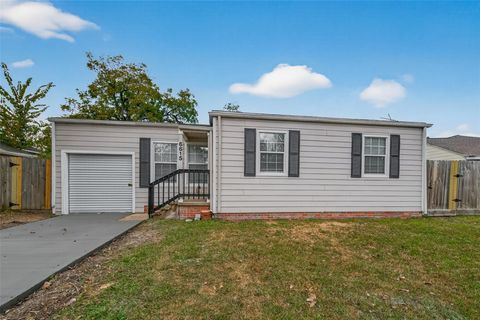 Photo of 6615 Kernel Street, Houston, TX 77087 (MLS # 30311128)