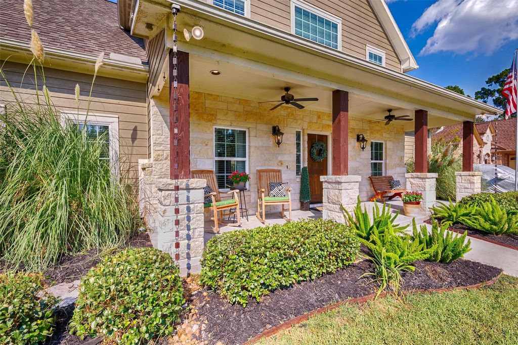 Photo of 11939 Sagittarius Drive E, Willis, TX 77318 (MLS # 65520364)