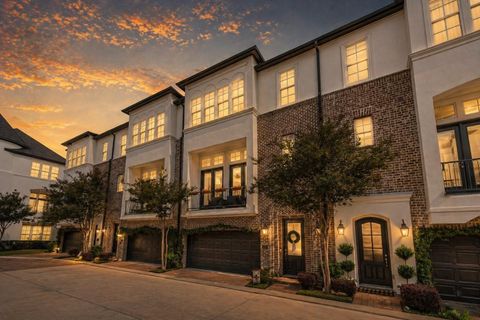 Townhouse For Sale - 5628 Cohn Terrace<br/> Harris County, Houston, TX 77007