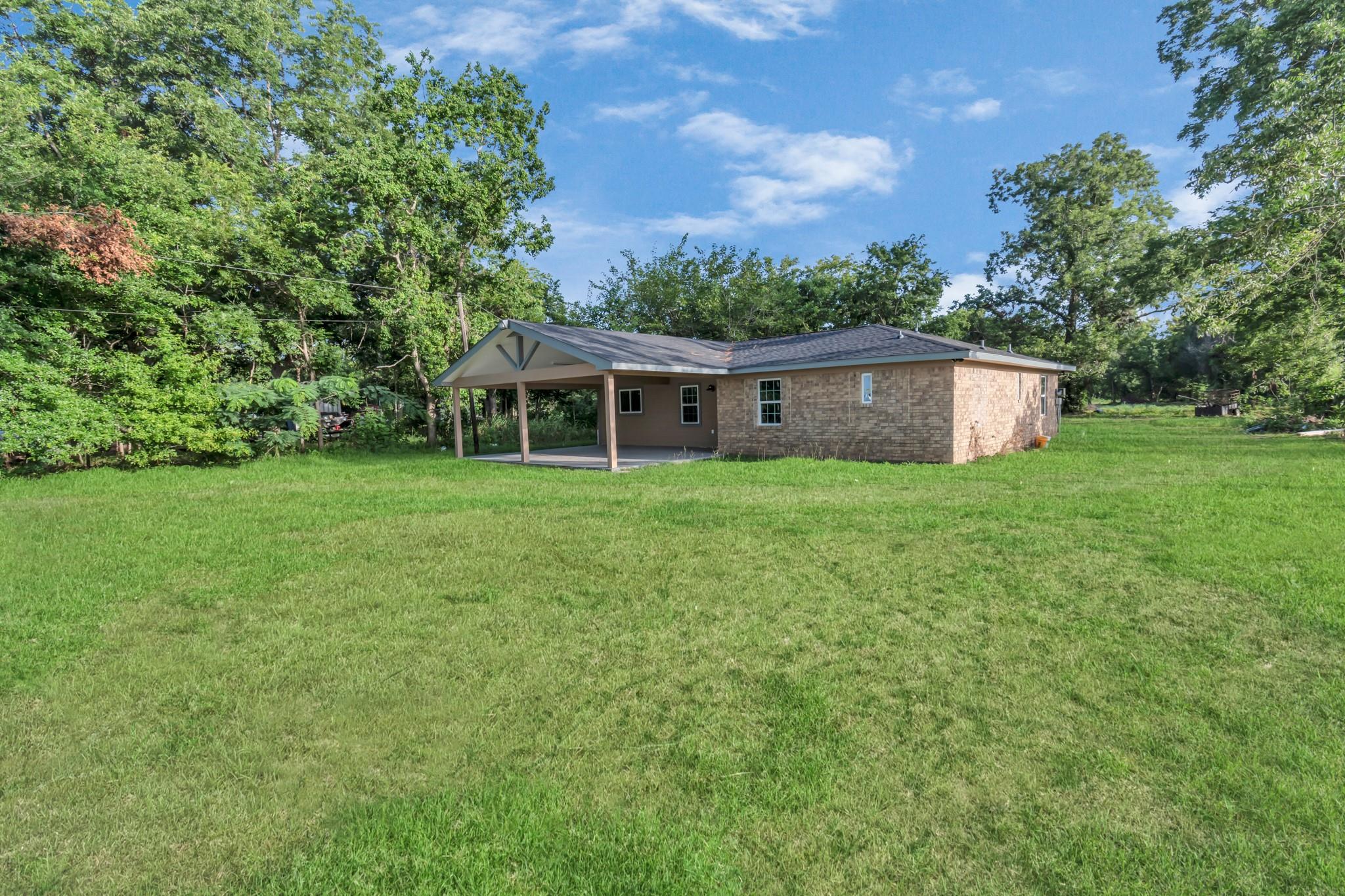 2826 W Fm 1462