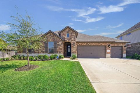 Photo of 31134 Gullwing Manor Drive, Tomball, TX 77375 (MLS # 21076290) Photo of 31134 Gullwing Manor Drive, Tomball, TX 77375 (MLS # 21076290)