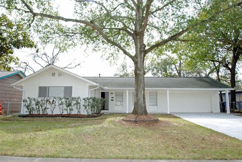 Photo of 7953 Ridgeview Drive, Houston, TX 77055 (MLS # 58832758)