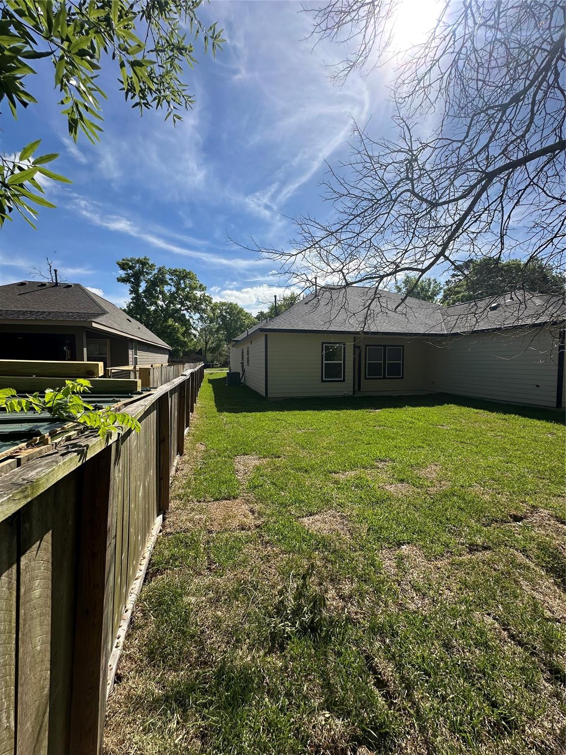 22525 E Shorewood  Loop Loop E