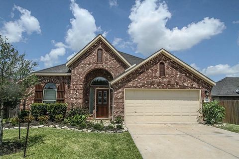 Photo of 219 Golden Grain Drive, Rosenberg, TX 77469 (MLS # 88364526)