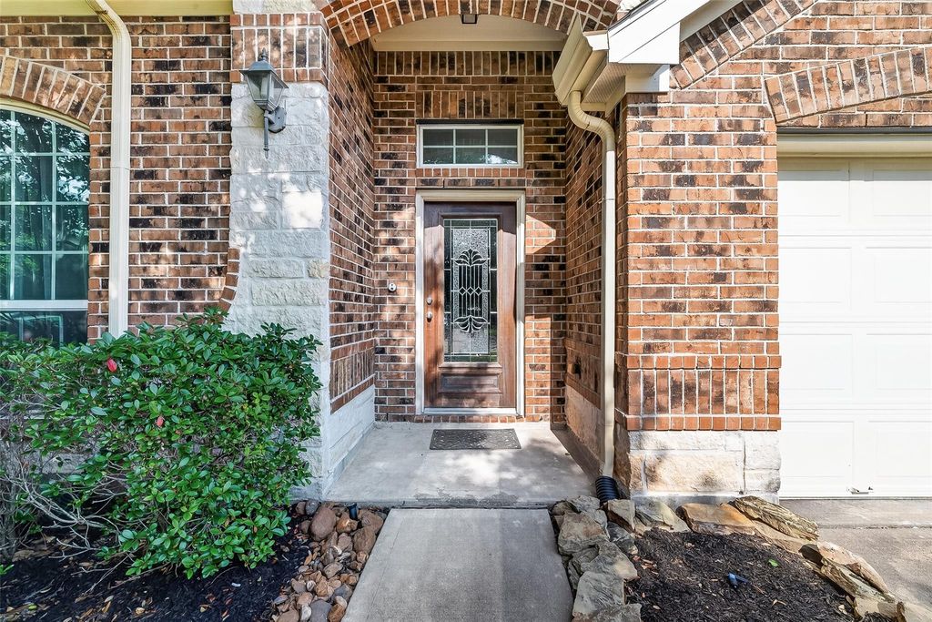 Photo of 3318 Hardley Meadow Court, Richmond, TX 77406 (MLS # 33977287)