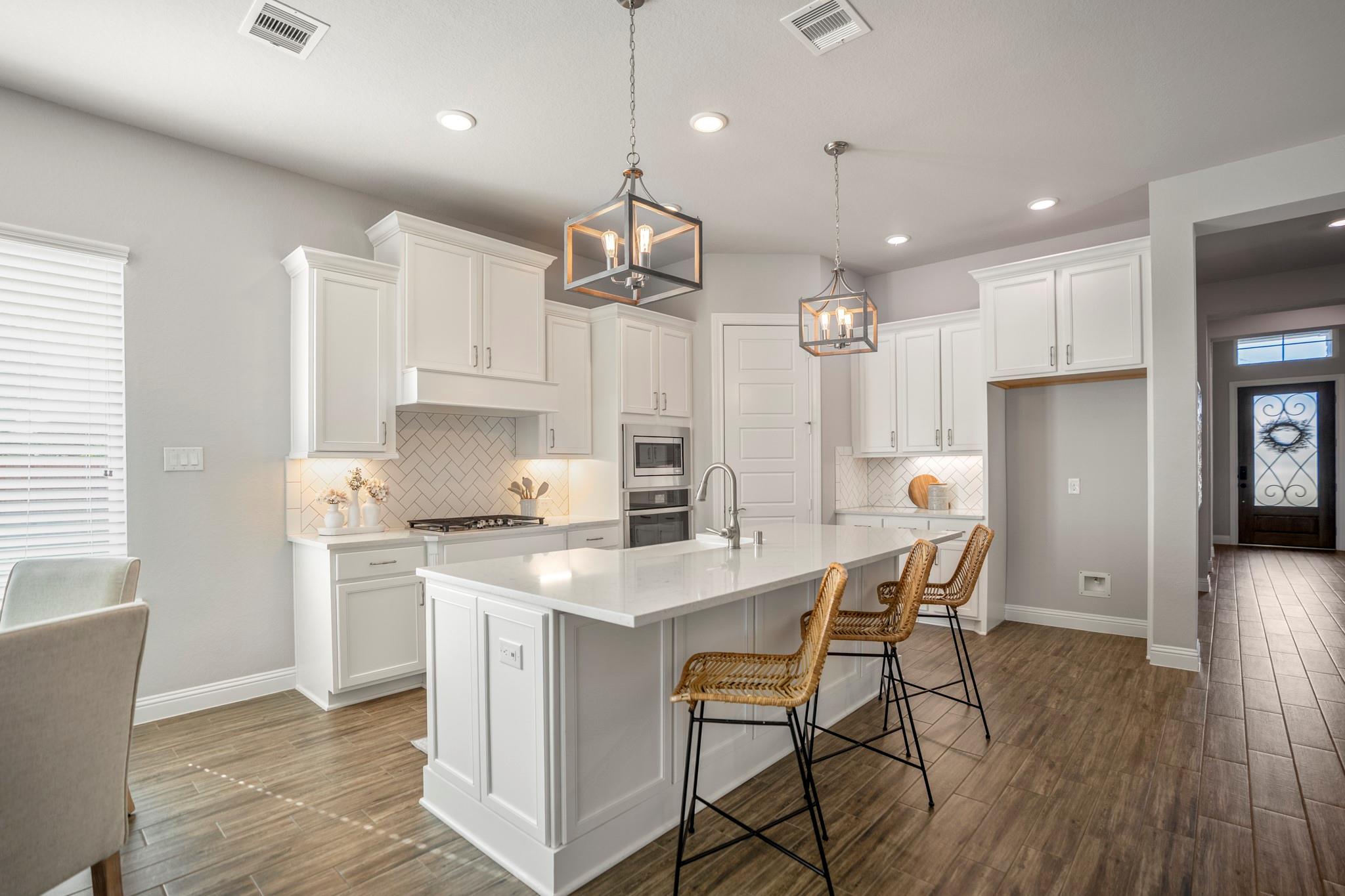 15210 Queens Watchdog Court