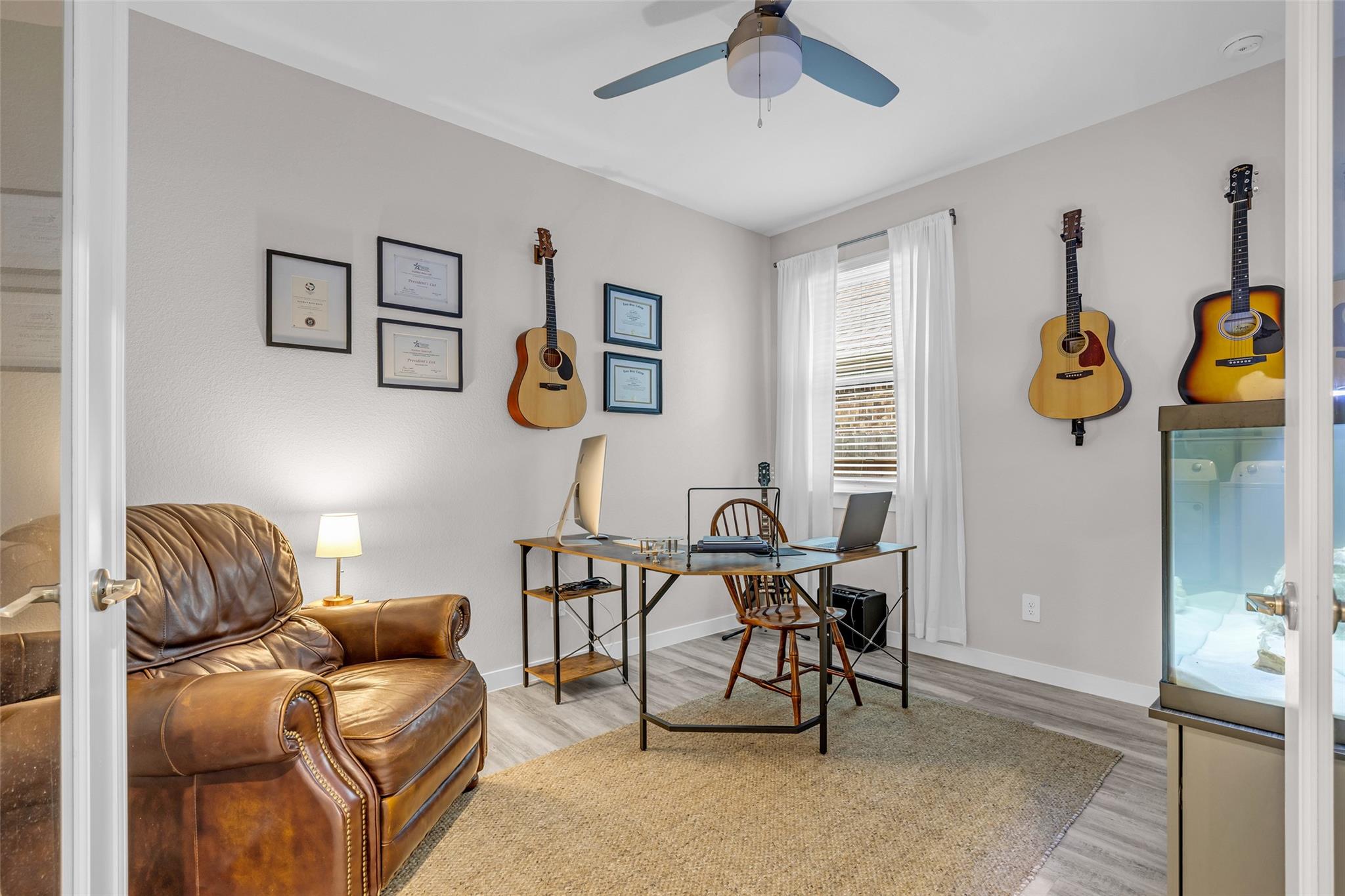 1569 Oakdale Crest Drive