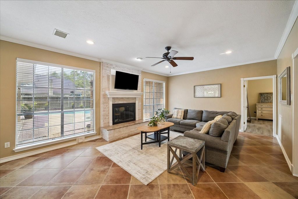 Photo of 2919 Forest Garden Drive, Kingwood, TX 77345 (MLS # 51120783)