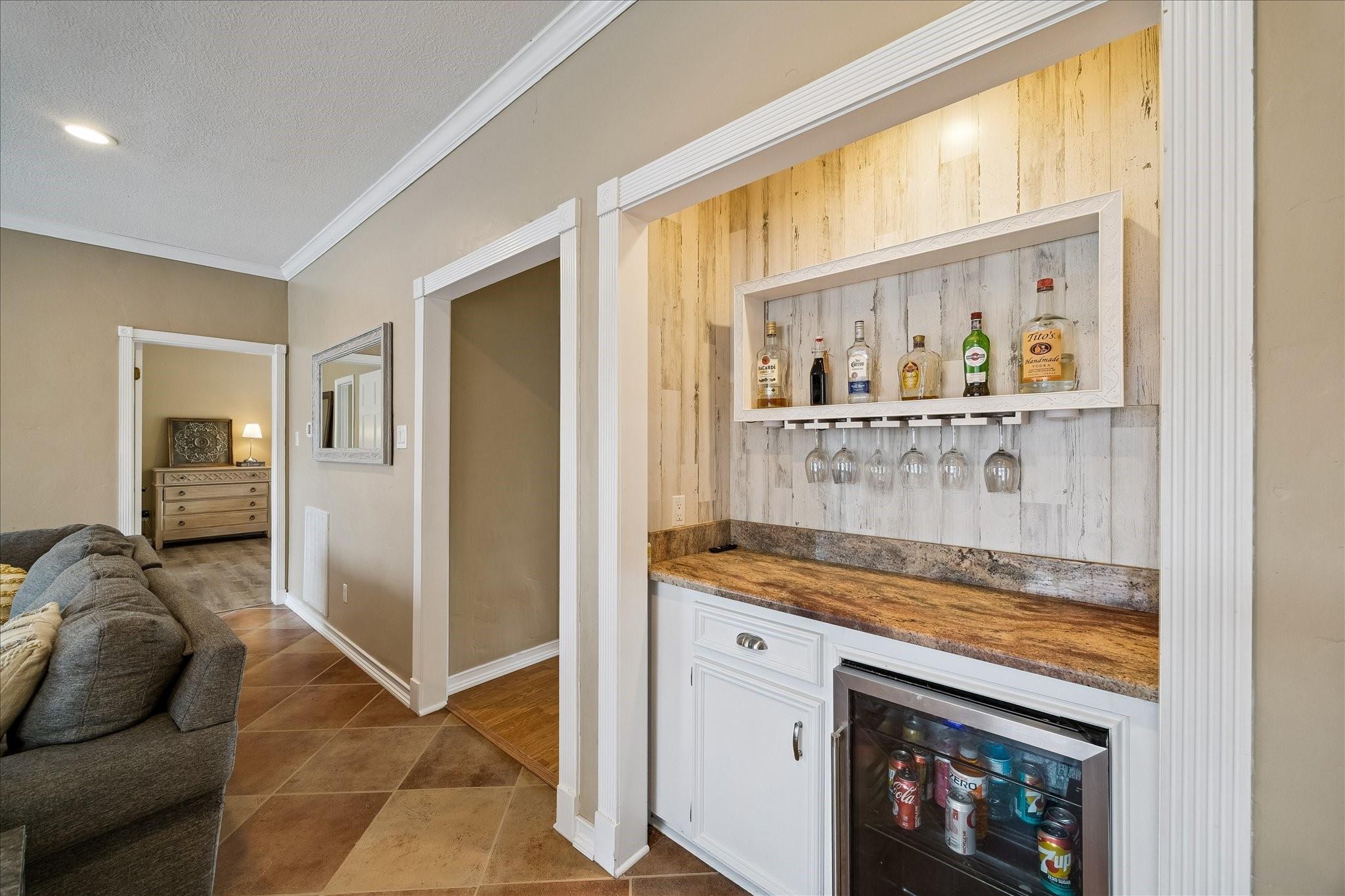 2919 Forest Garden Drive