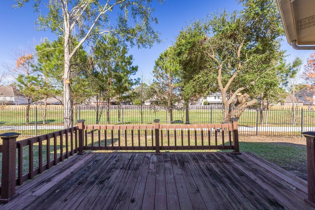 Photo of 8015 Sports Haven Drive, Humble, TX 77346 (MLS # 90535951)