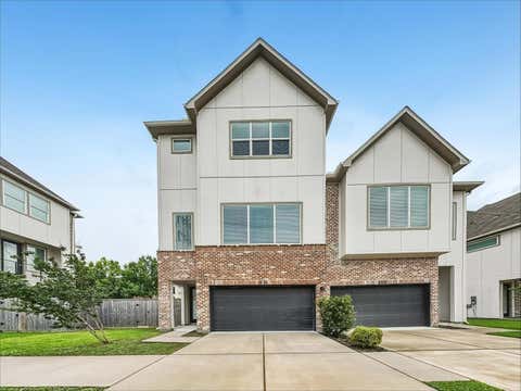 Photo of 10534 Executive Lake Drive, Stafford, TX 77477 (MLS # 47542666)
