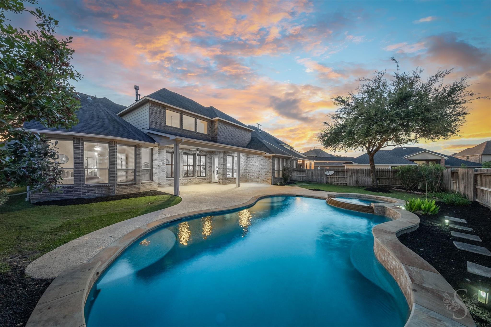5115 Cinco Forest Trail