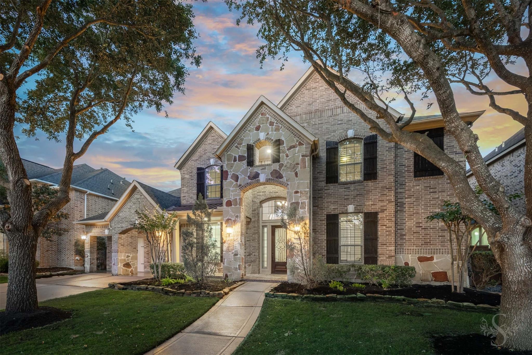 5115 Cinco Forest Trail