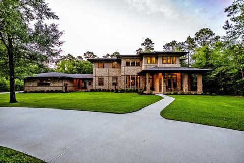 Photo of 150 Autumn Way, Huntsville, TX 77320 (MLS # 35755838)