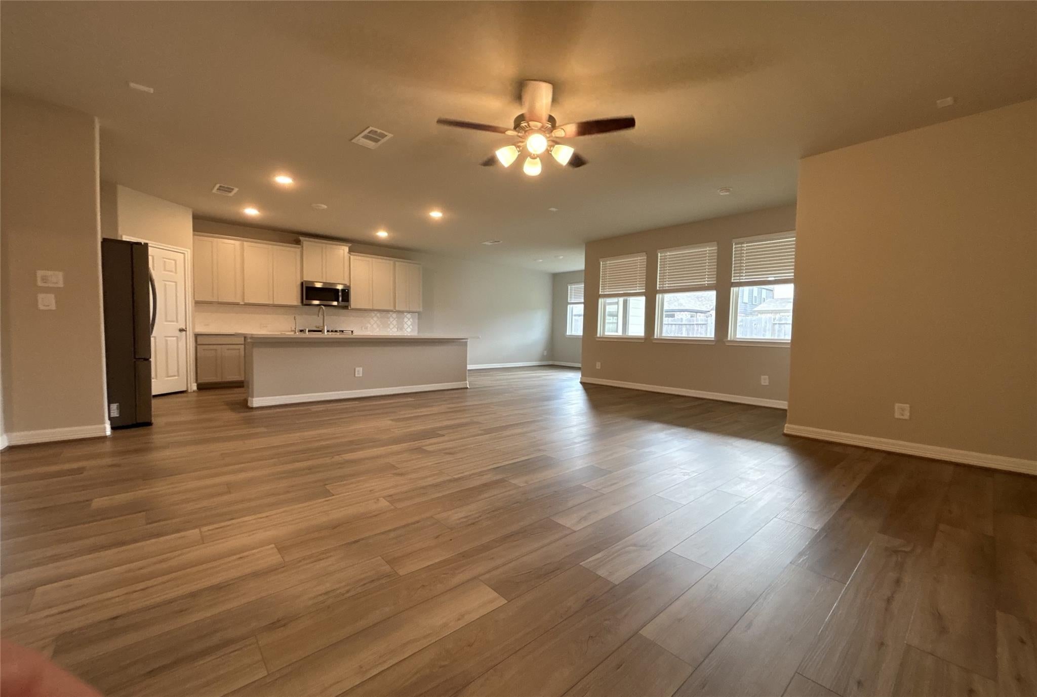 2913 Cliff Ridge Lane