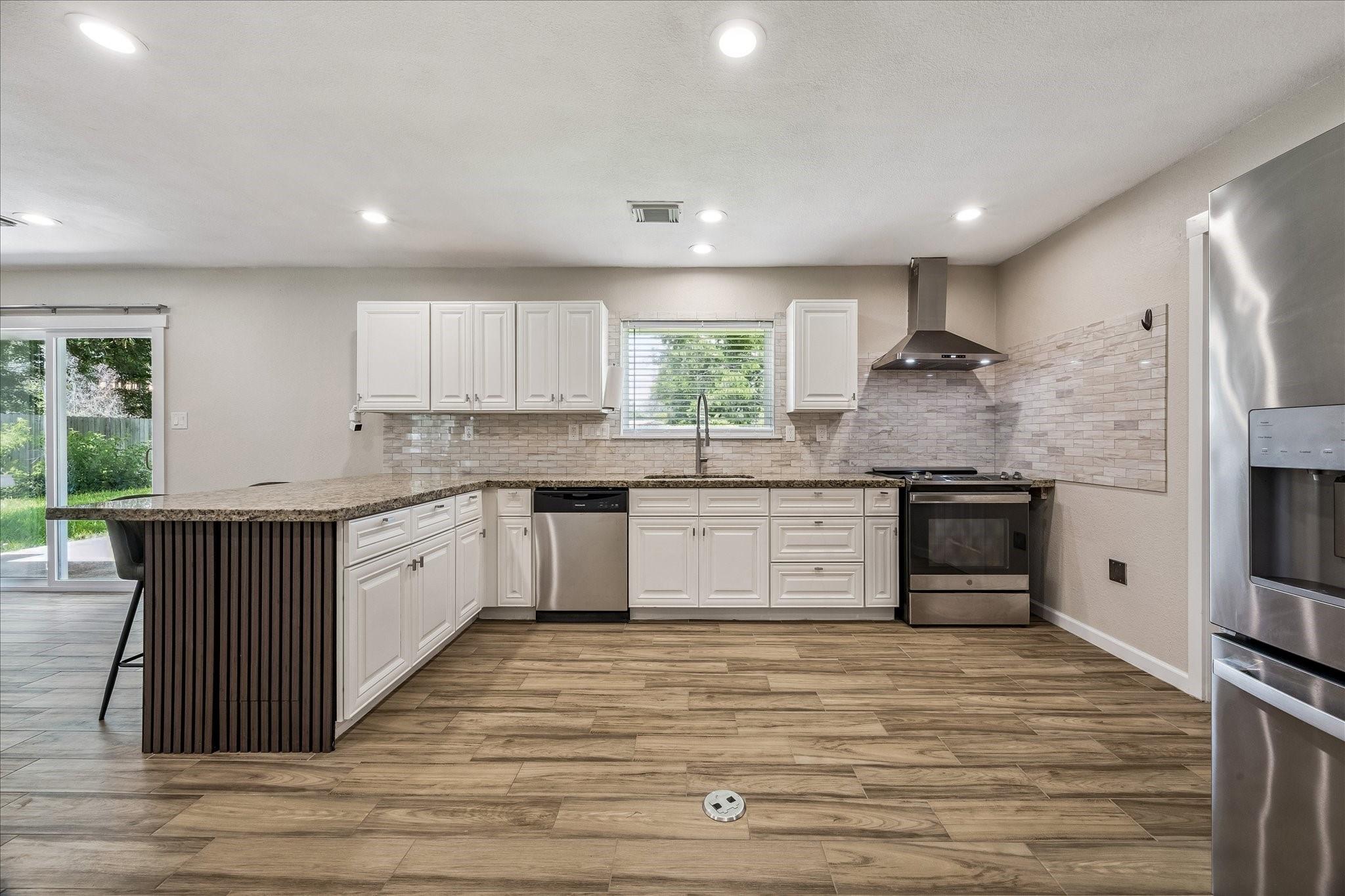 405 N Fulton Street
