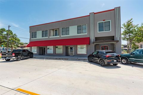 Photo of 1413 Tremont Street #11, Galveston, TX 77550 (MLS # 24444698)