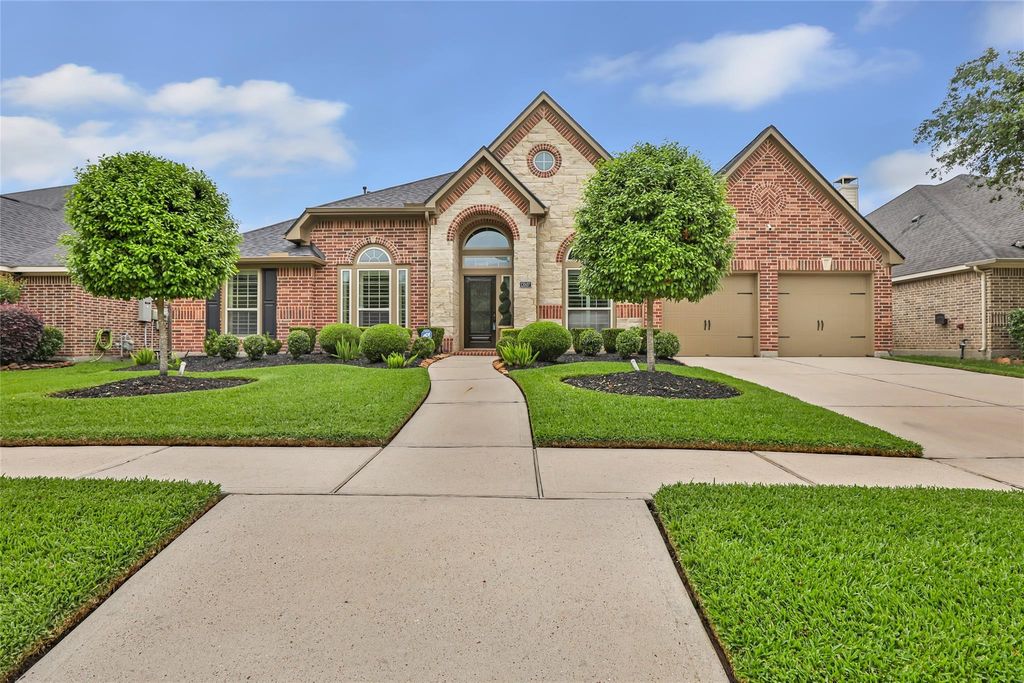 Photo of 13507 Navigate Point Lane, Houston, TX 77044 (MLS # 68313565)