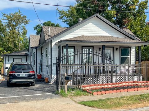 Photo of 4605 Orange Street, Houston, TX 77020 (MLS # 5834474) Photo of 4605 Orange Street, Houston, TX 77020 (MLS # 5834474)