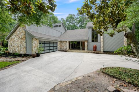 4 Coralvine Court The Woodlands TX 77380