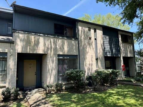Photo of 9102 Imogene Street #B, Houston, TX 77036 (MLS # 10534704)