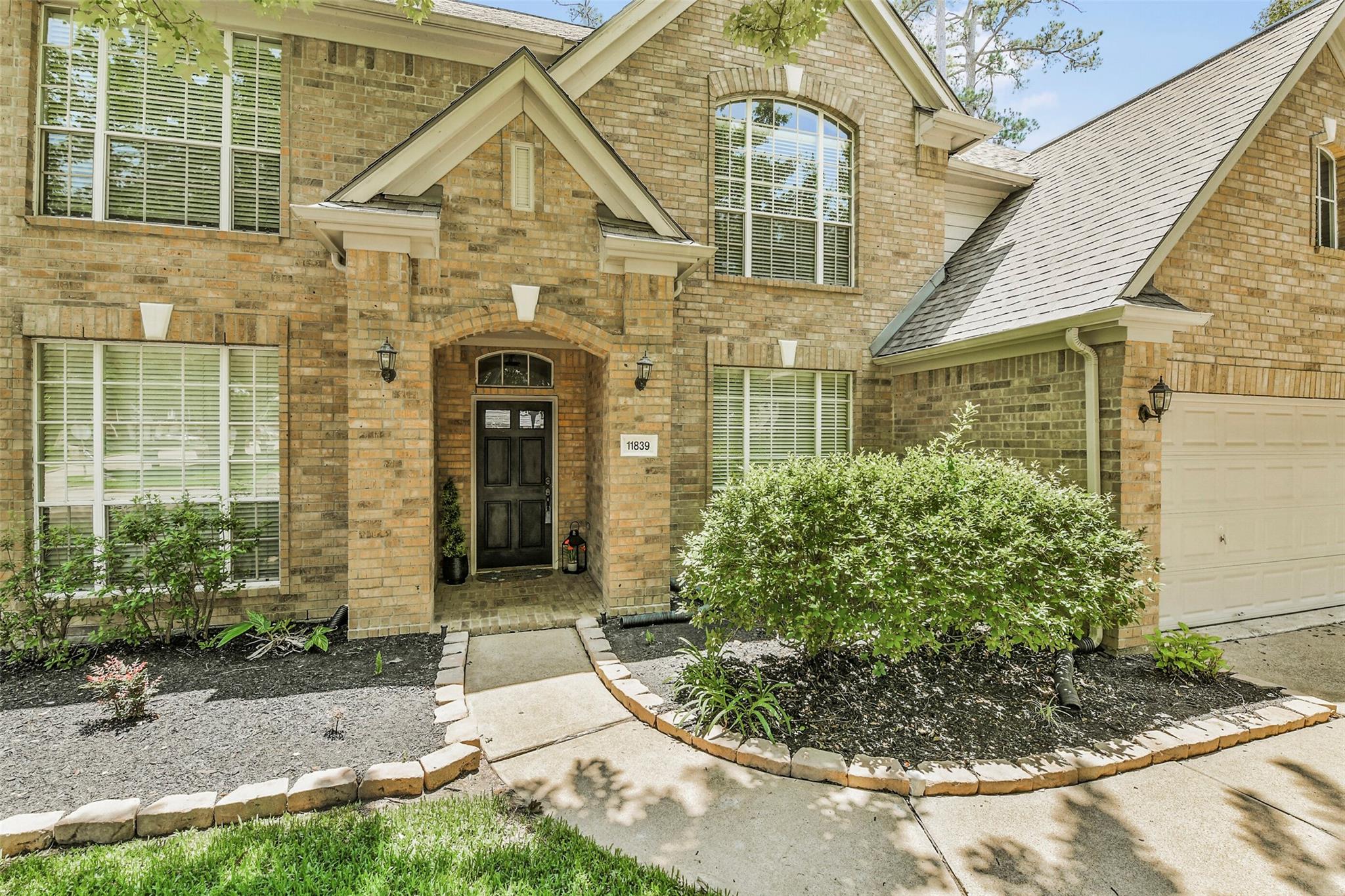 11839 Lakewood Trail