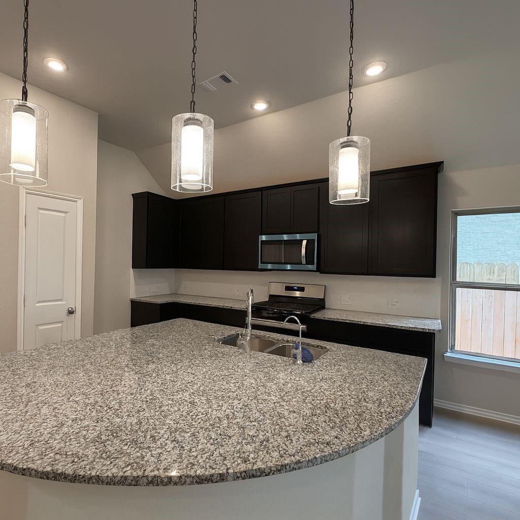 42627 Reminiscent Lane