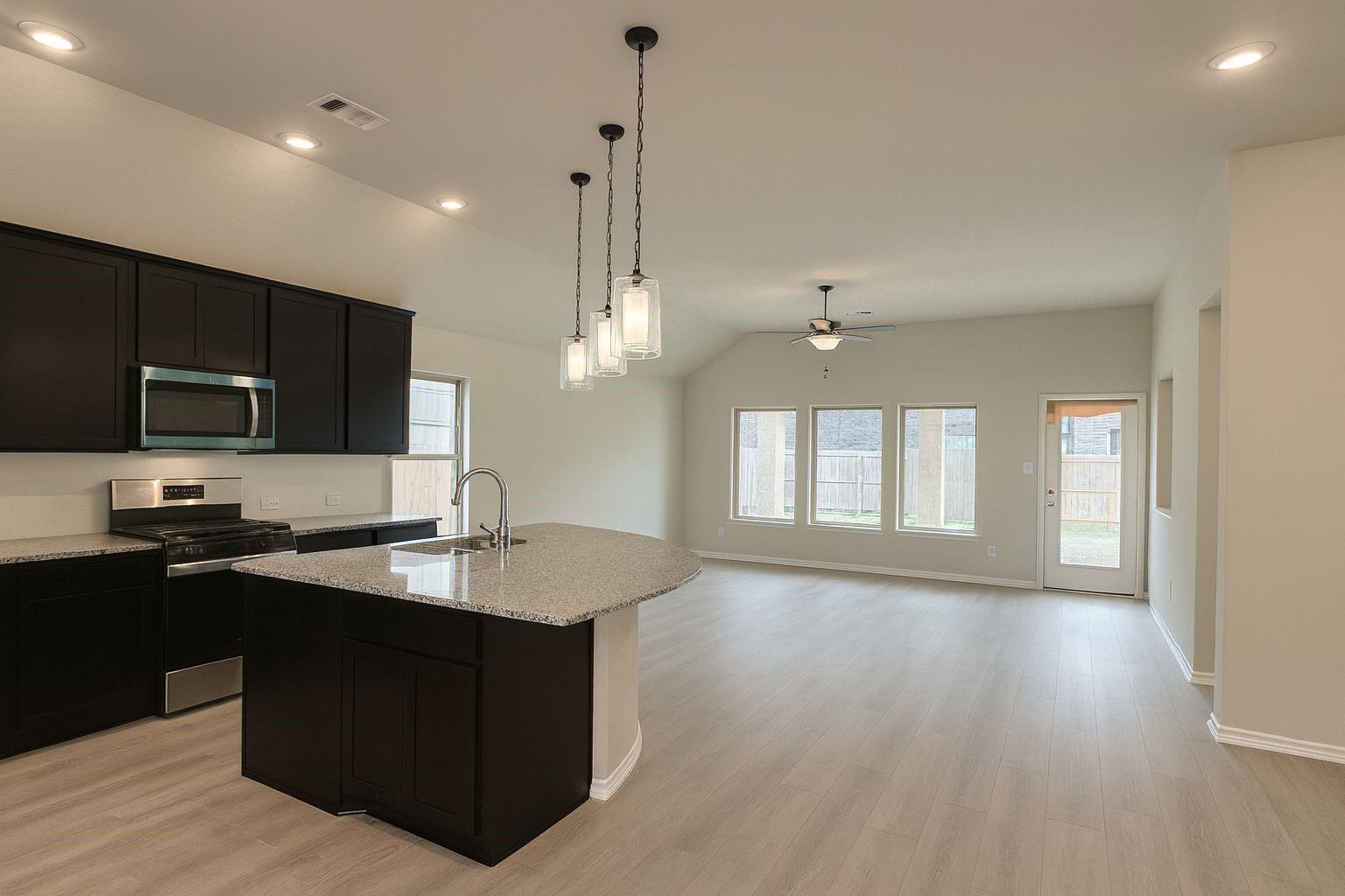 42627 Reminiscent Lane