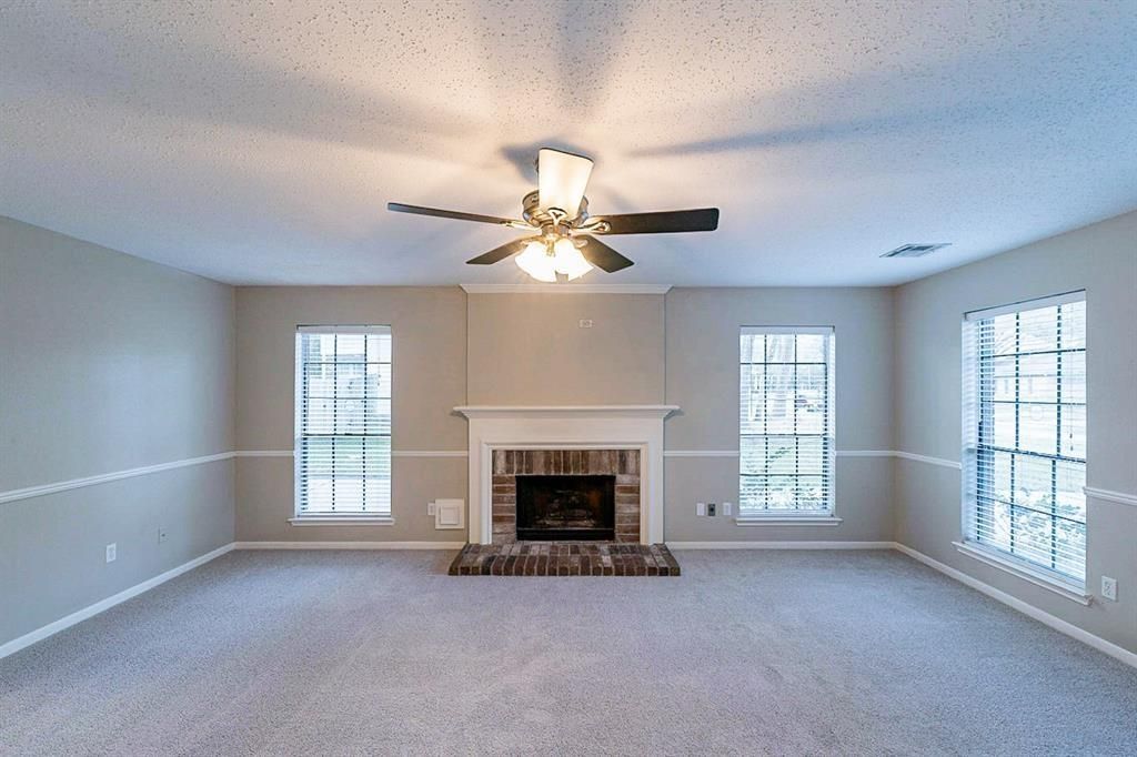 Photo of 75 Breezy Point Place, The Woodlands, TX 77381 (MLS # 81156711)