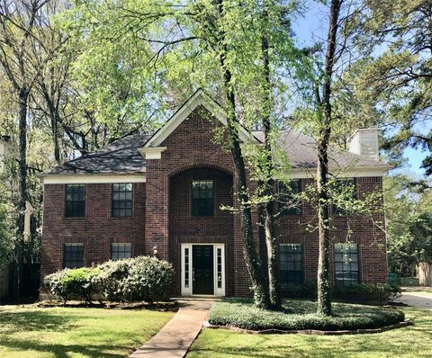 Photo of 75 Breezy Point Place, The Woodlands, TX 77381 (MLS # 81156711)