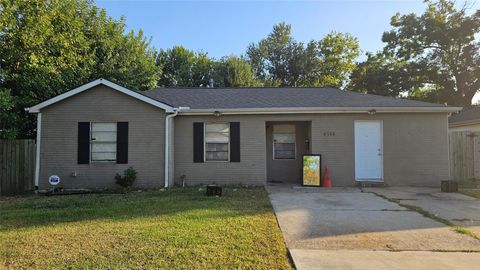 8782 Flossie Mae Street Houston TX 77029