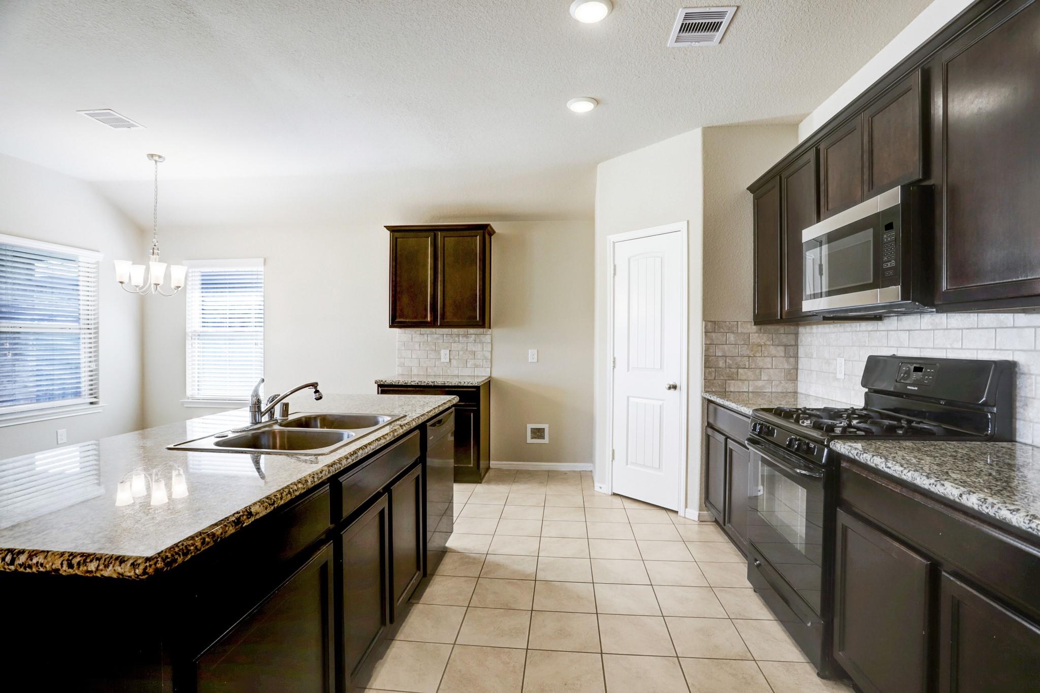 2911 Indwarra Court