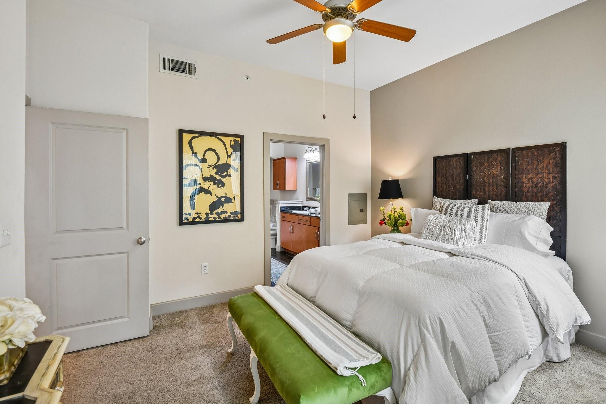 1901 Post Oak Boulevard 2607
