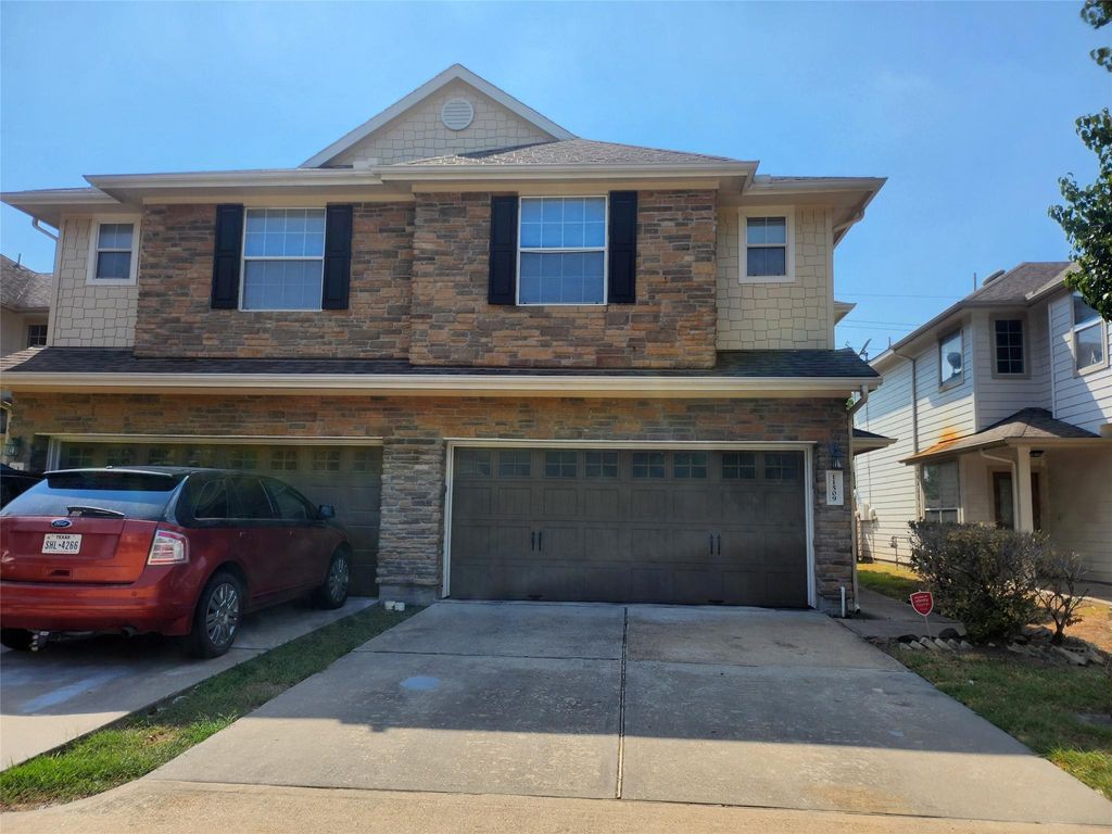 Photo of 11509 Hackmatack Way, Houston, TX 77066 (MLS # 22404603)