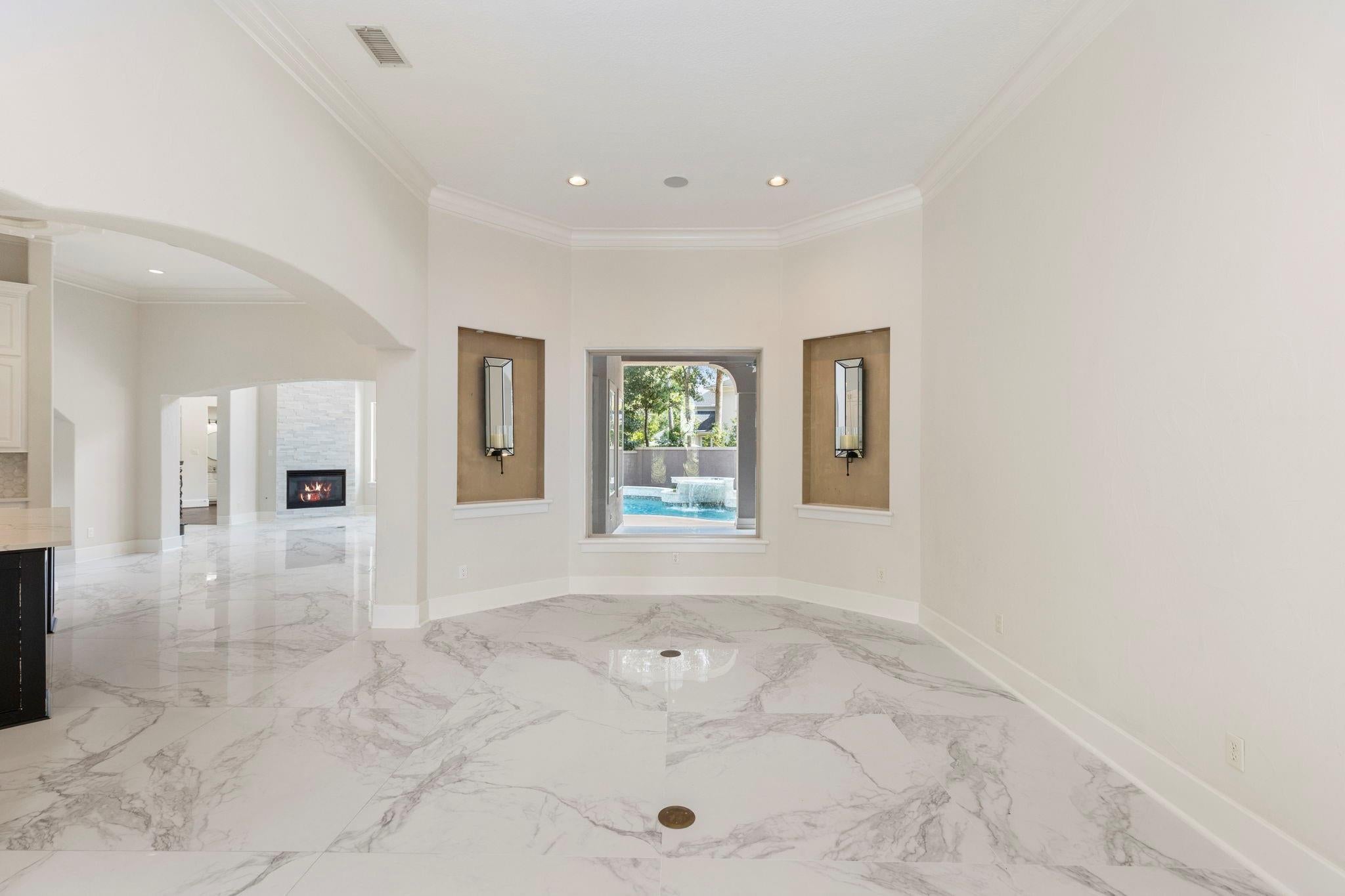 47 Hunnewell Way