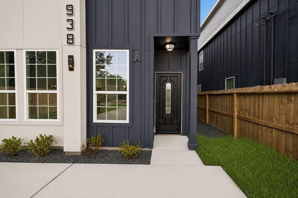 Photo of 938 South Street, Houston, TX 77088 (MLS # 31635452)