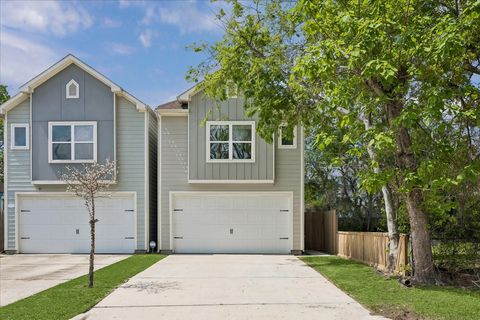 Photo of 3605 Billingsley Street #B, Houston, TX 77009 (MLS # 5684093)