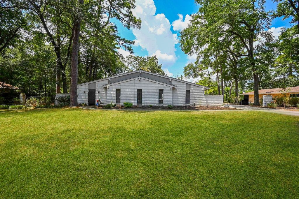 Photo of 2406 Encreek Road, Houston, TX 77068 (MLS # 32631046)