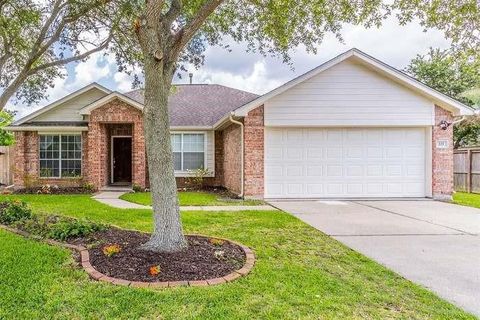 Photo of 221 Armand Bay Drive, League City, TX 77539 (MLS # 26540638)