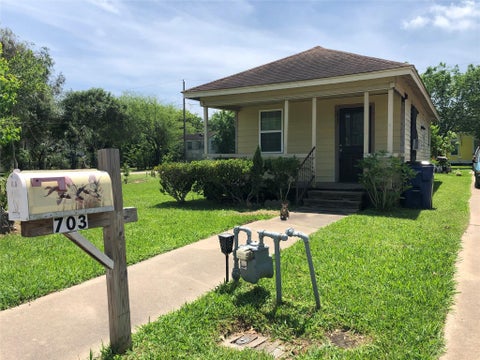 Photo of 703 N Avenue B, Freeport, TX 77541 (MLS # 52923775)